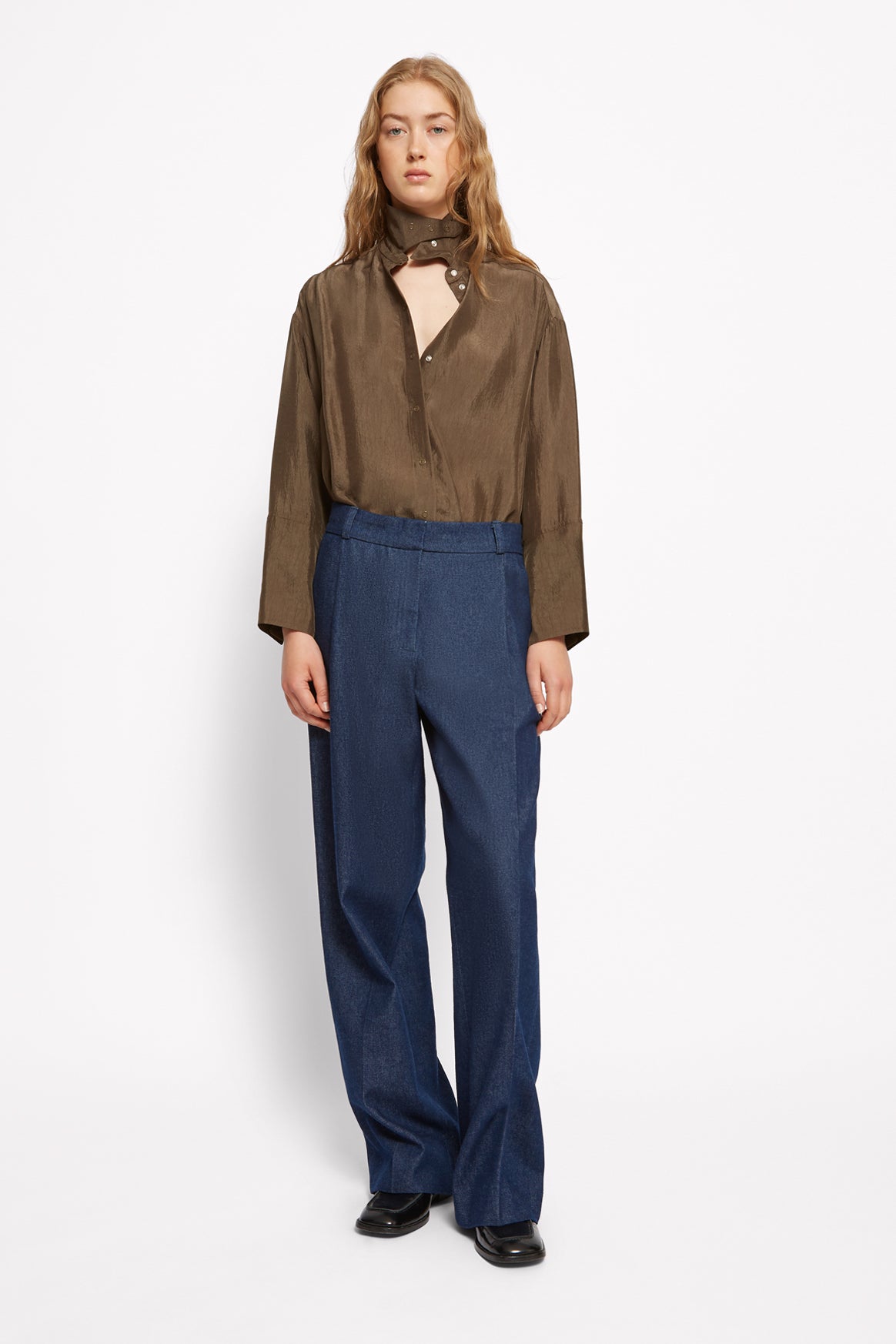 W25MOSSALLY-MOKA-2.jpg