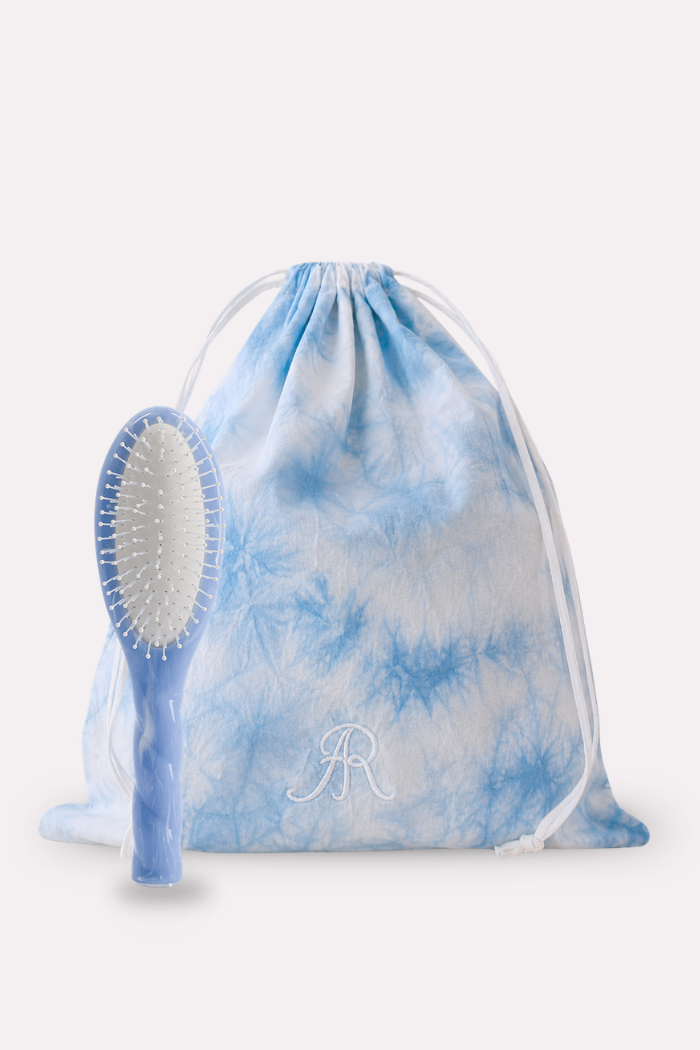 Le duo Petite Brosse Miracle N°4 et sa Pochette Cover Sky