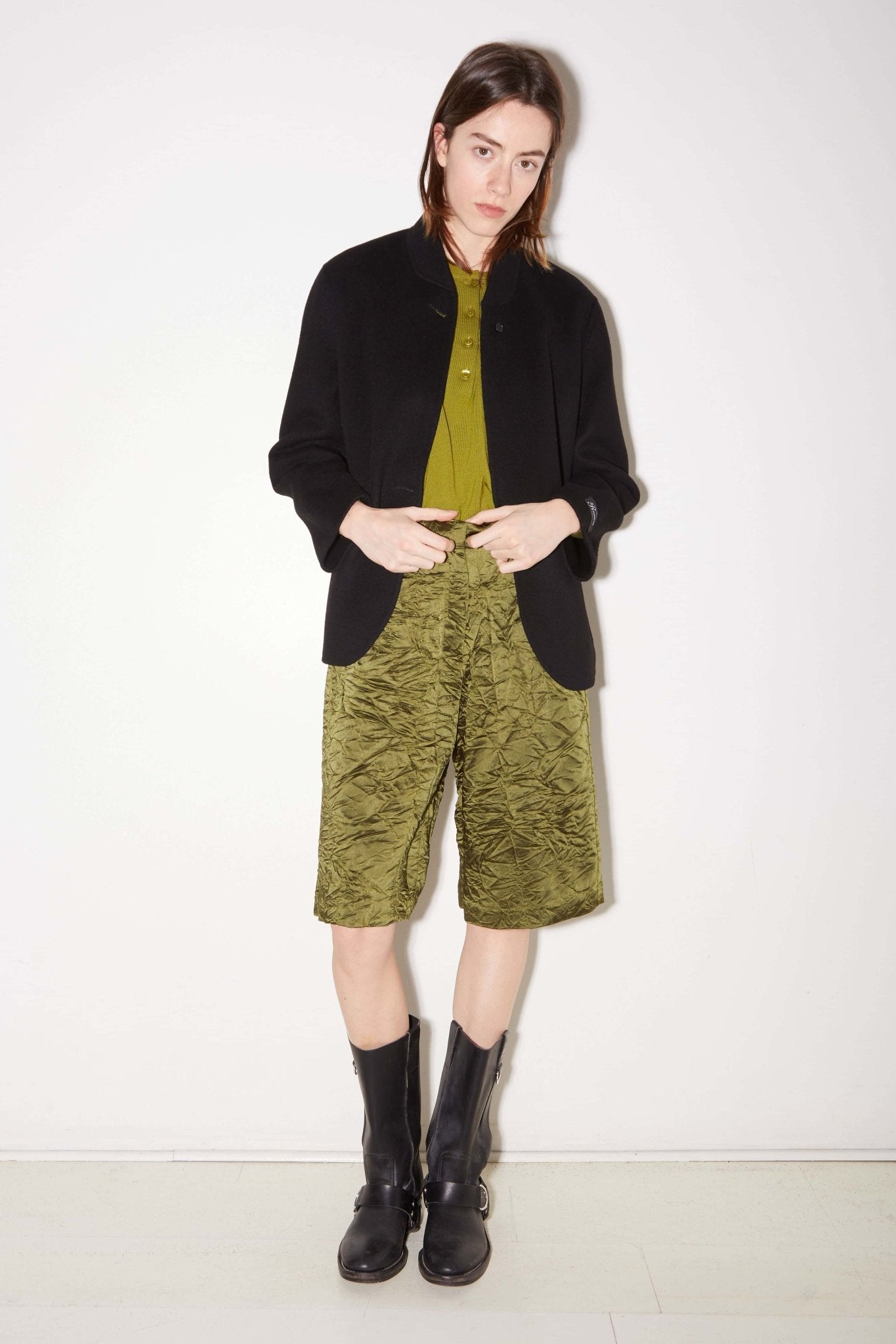 BERMUDA LEE EN SATIN FROISSÉ ARMY - ROSEANNA
