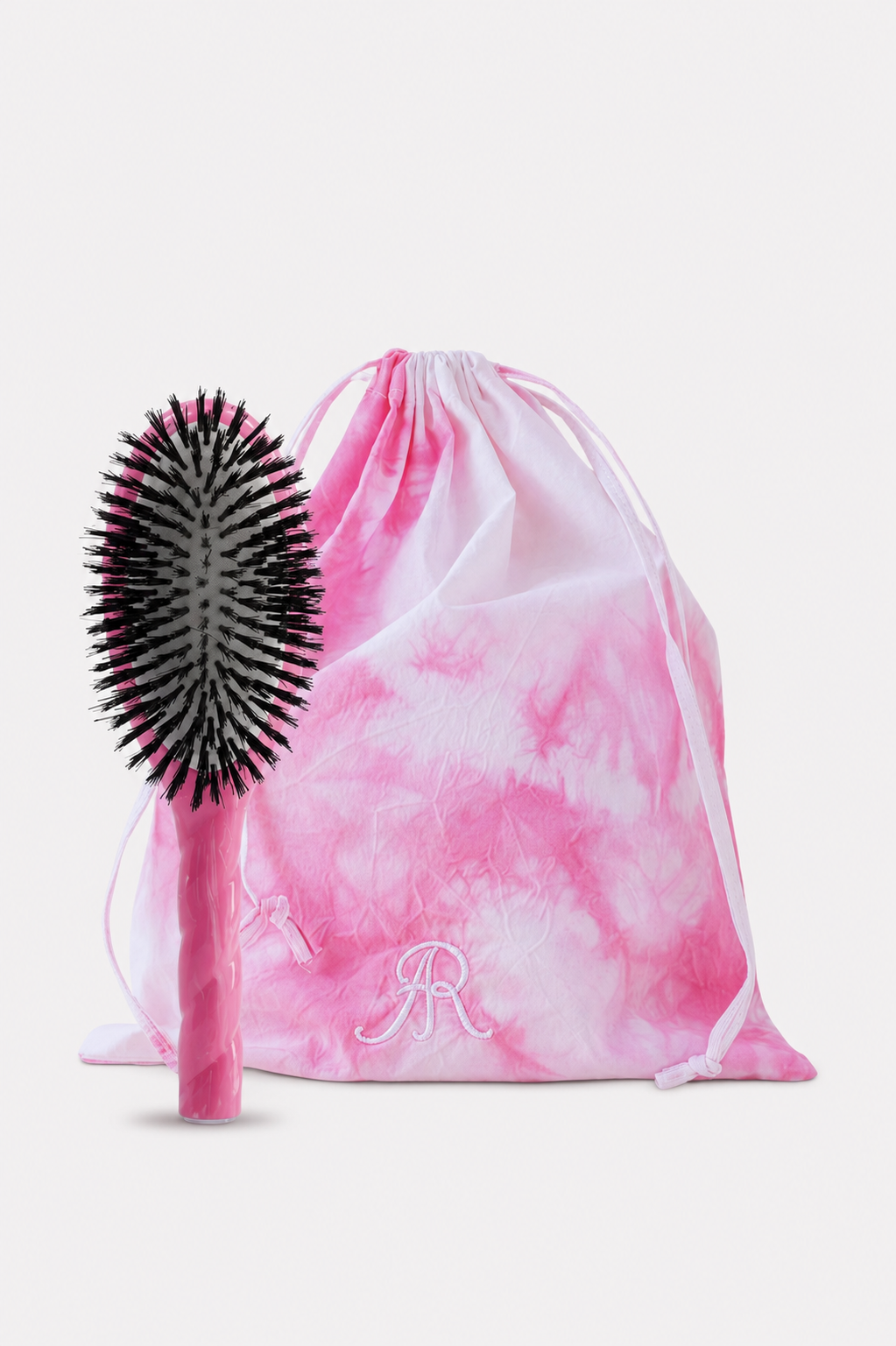 La Grande Brosse Universelle N°1 et sa Pochette Rose