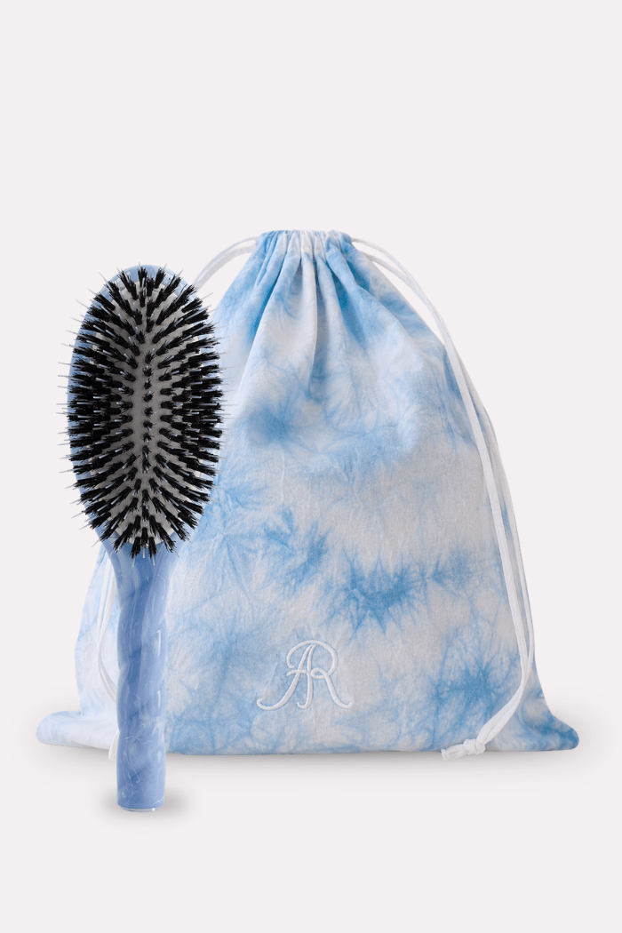 Le duo Grande Brosse Indispensable N°2 et sa Pochette Cover Sky - ROSEANNA