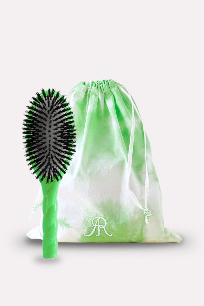 Le duo Grande Brosse Universelle N°1 et sa Pochette Cover Lime - ROSEANNA