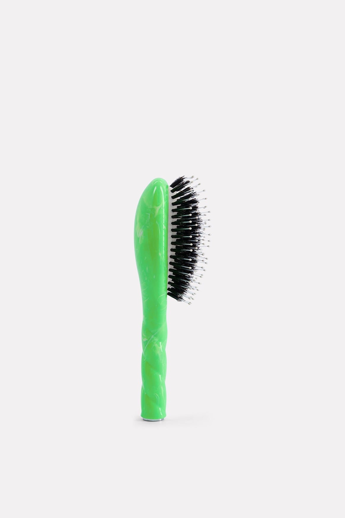 Le duo Petite Brosse Indispensable Douceur N°3 et sa Pochette Cover Lime - ROSEANNA