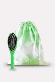 Le duo Petite Brosse Indispensable Douceur N°3 et sa Pochette Cover Lime - ROSEANNA
