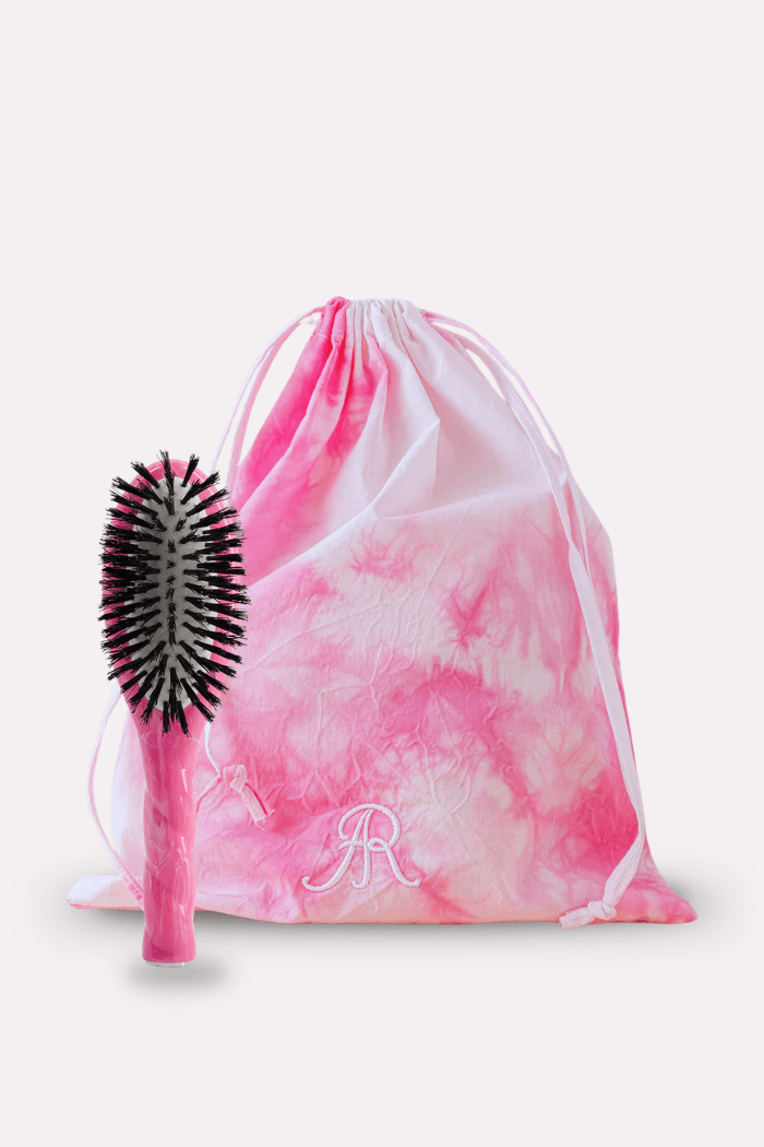 Le duo Petite Brosse Universelle N°1 et sa Pochette Cover Rose - ROSEANNA