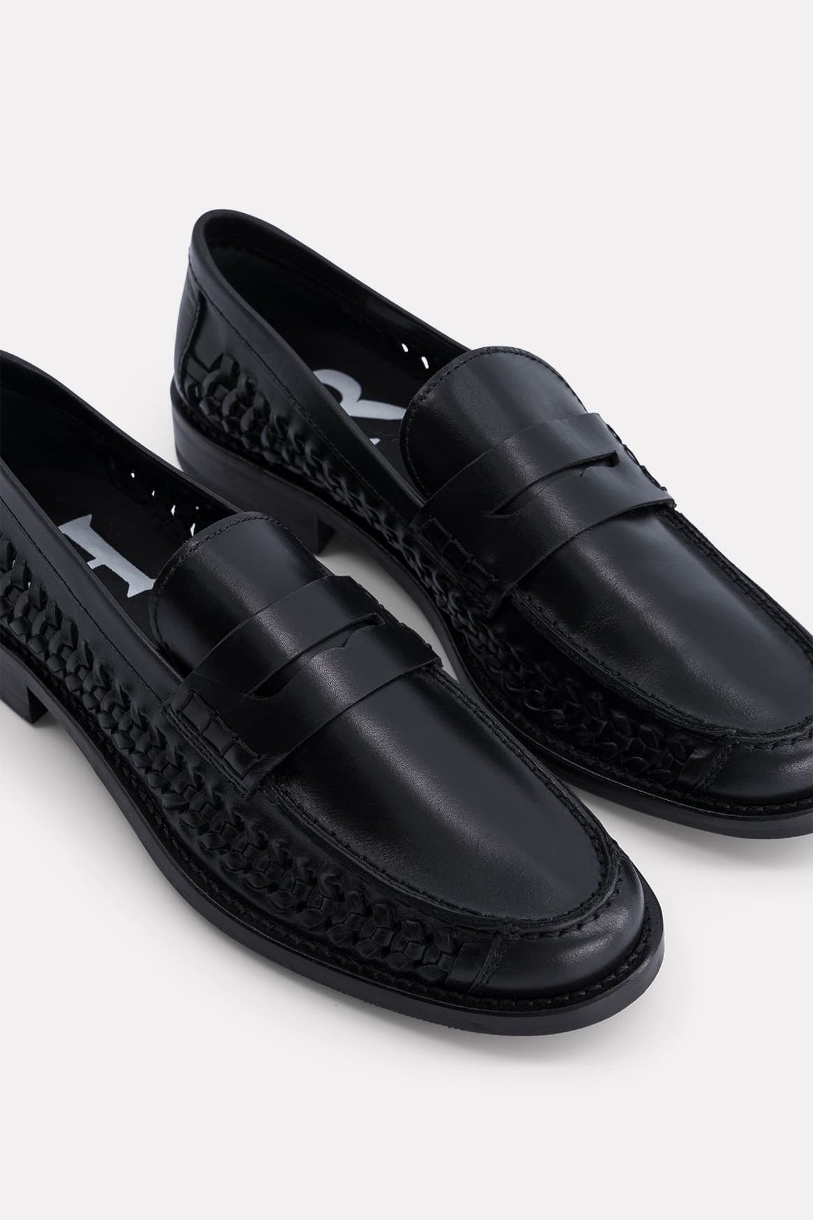 MOCASSINS SOUPLES BASTIAAN NOIR - ROSEANNA