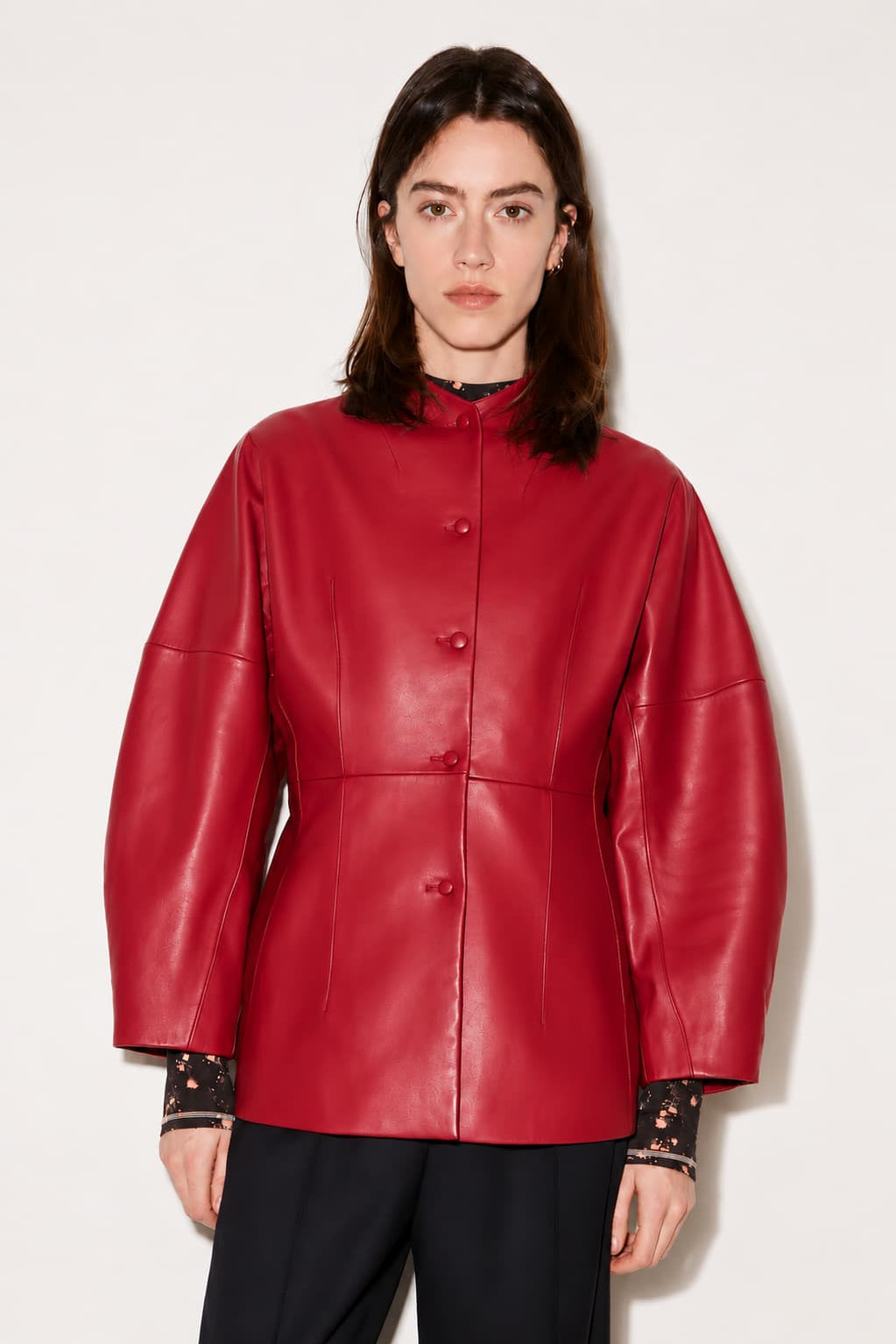 VESTE AJUSTÉE CHARLIE EN CUIR LIPSTICK - ROSEANNA